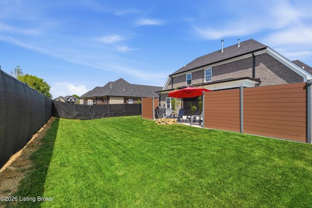12614 Valley Pine Dr, Louisville, KY 40299