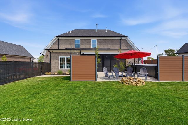 12614 Valley Pine Dr, Louisville, KY 40299