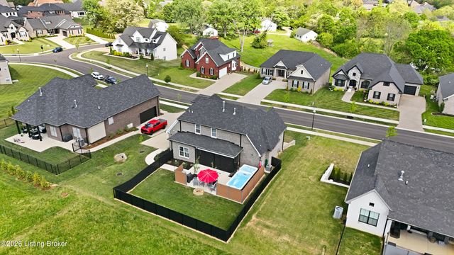 12614 Valley Pine Dr, Louisville, KY 40299