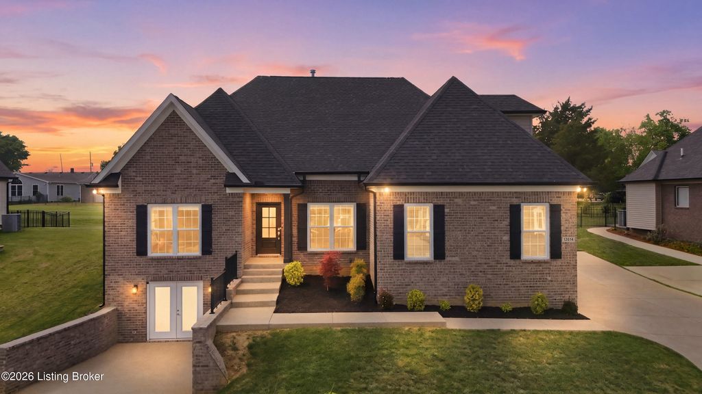 12614 Valley Pine Dr, Louisville, KY 40299