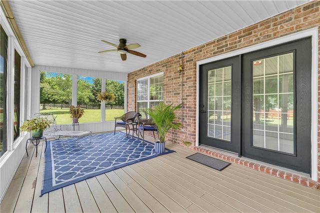 408 S Wyman Road, Fayetteville, AR 72701
