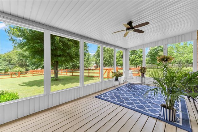 408 S Wyman Road, Fayetteville, AR 72701