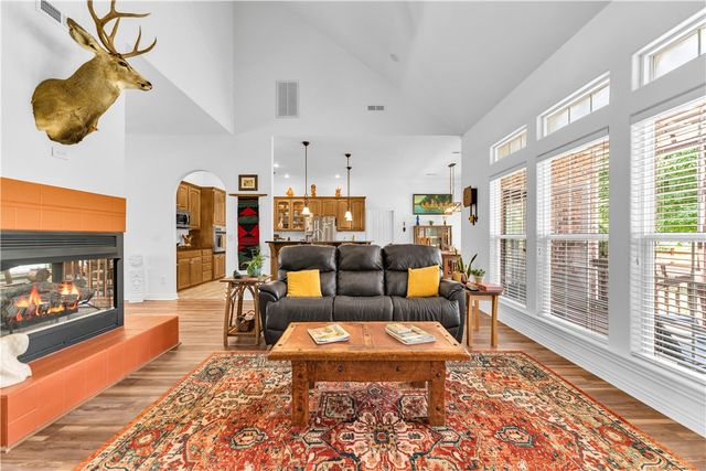 408 S Wyman Road, Fayetteville, AR 72701