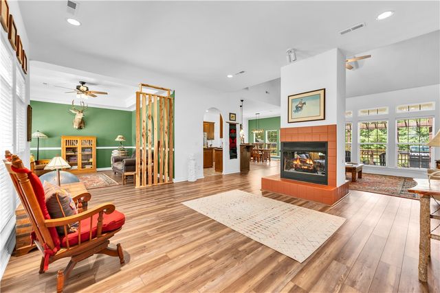 408 S Wyman Road, Fayetteville, AR 72701
