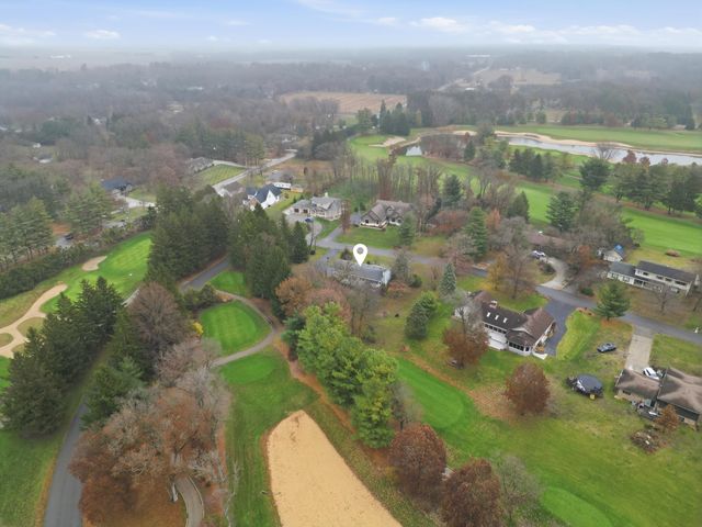 10906 Bunker Drive, Demotte, IN 46310