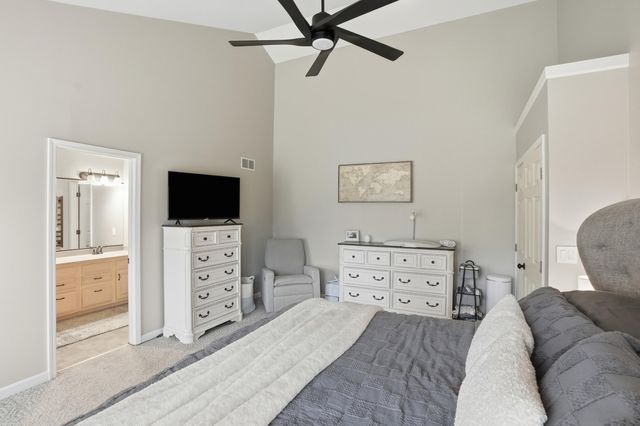 10906 Bunker Drive, Demotte, IN 46310