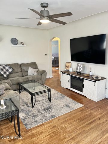 3222 Escott Avenue, Toledo, OH 43614