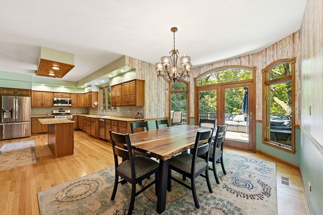 88 Crooked Creek Drive, Yorkville, IL 60560