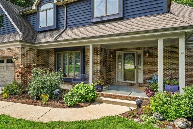 88 Crooked Creek Drive, Yorkville, IL 60560
