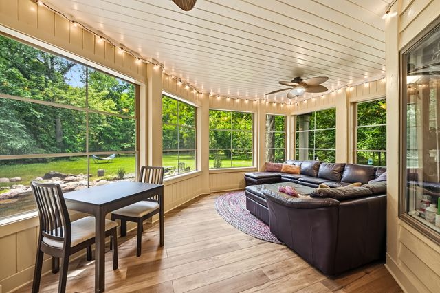 88 Crooked Creek Drive, Yorkville, IL 60560