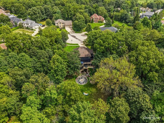 88 Crooked Creek Drive, Yorkville, IL 60560