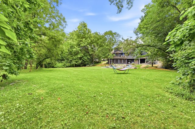 88 Crooked Creek Drive, Yorkville, IL 60560