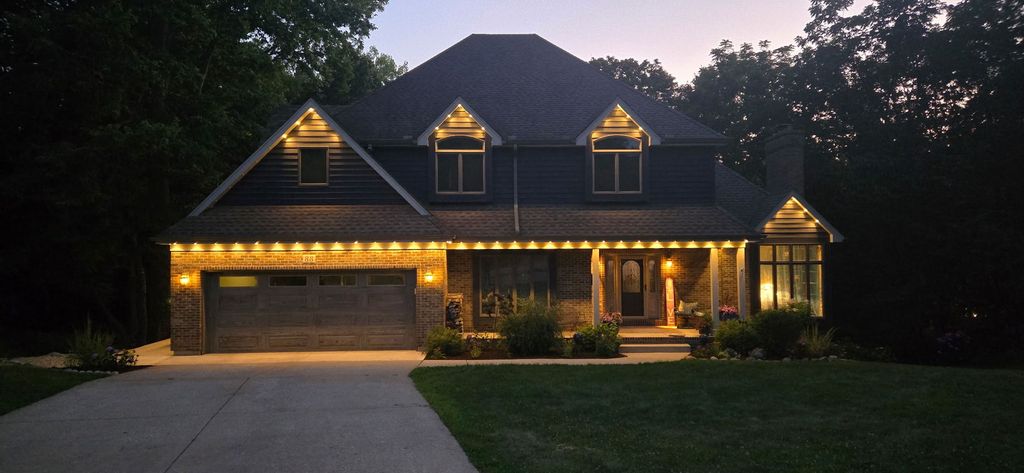 88 Crooked Creek Drive, Yorkville, IL 60560