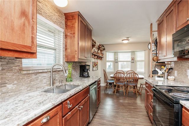 542 Vega Dr, Corpus Christi, TX 78418