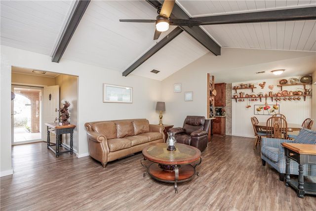 542 Vega Dr, Corpus Christi, TX 78418