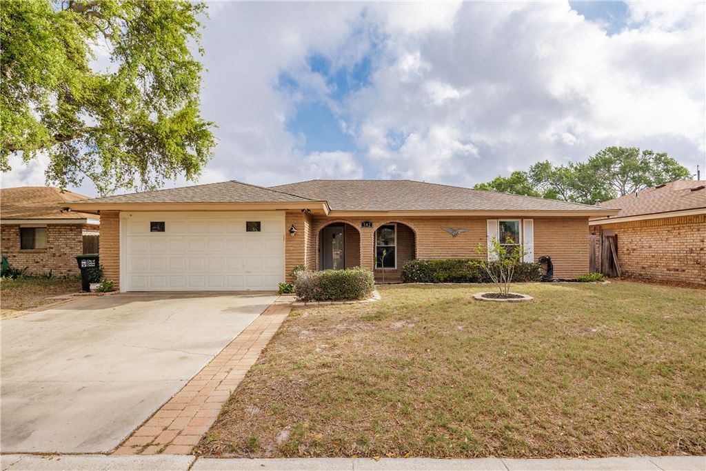 542 Vega Dr, Corpus Christi, TX 78418
