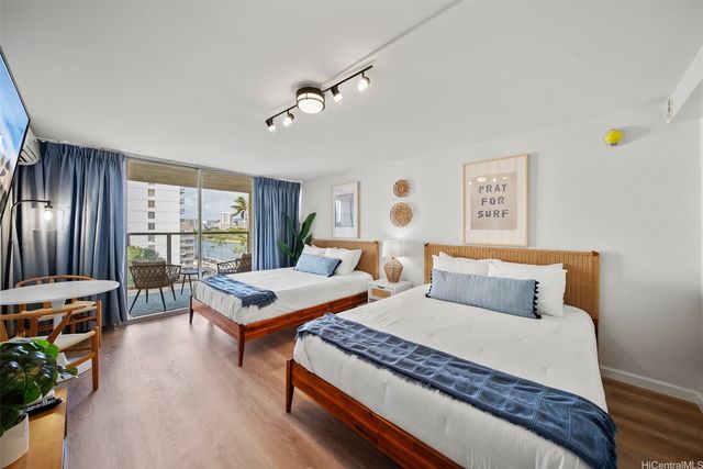 445 Seaside Avenue 708, Honolulu, HI 96815