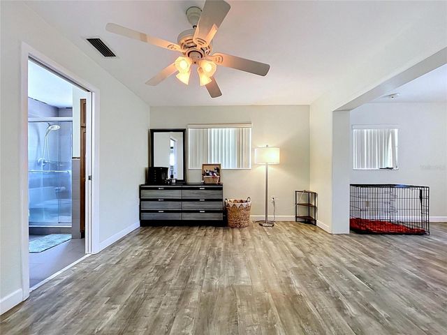 11524 70TH TERRACE, Seminole, FL 33772