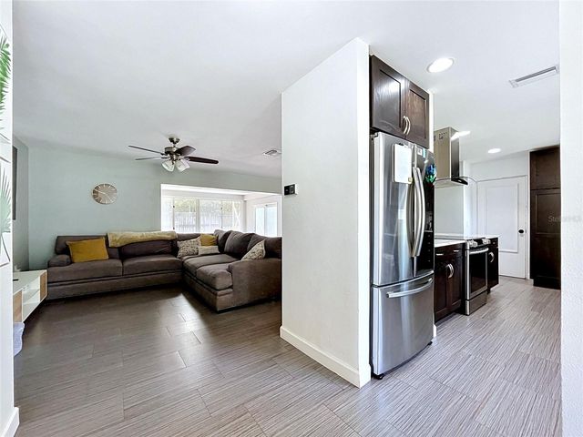 11524 70TH TERRACE, Seminole, FL 33772