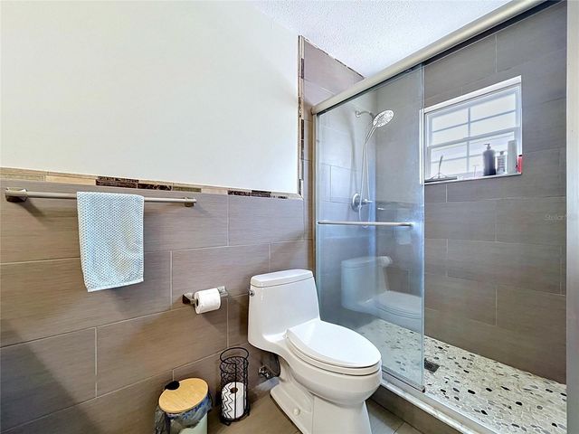 11524 70TH TERRACE, Seminole, FL 33772