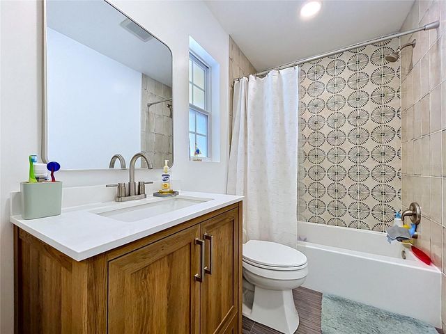 11524 70TH TERRACE, Seminole, FL 33772