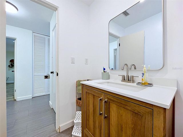 11524 70TH TERRACE, Seminole, FL 33772