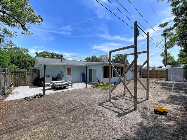 11524 70TH TERRACE, Seminole, FL 33772