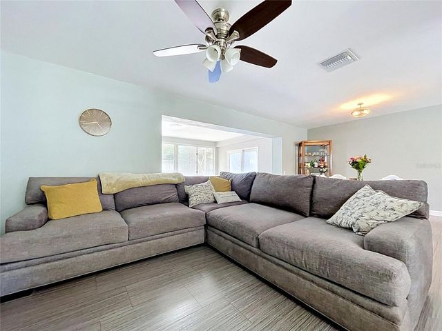 11524 70TH TERRACE, Seminole, FL 33772
