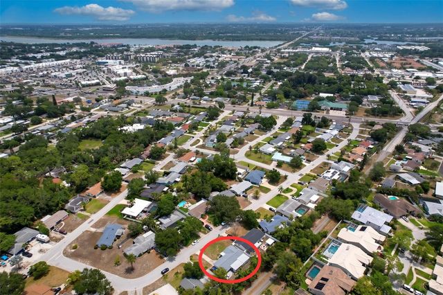 11524 70TH TERRACE, Seminole, FL 33772