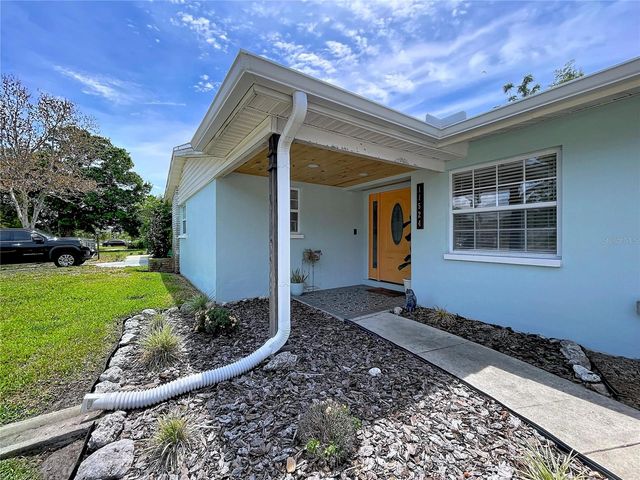 11524 70TH TERRACE, Seminole, FL 33772