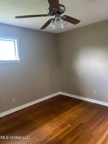 11 Shadow Lane, Natchez, MS 39120