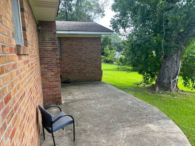 11 Shadow Lane, Natchez, MS 39120