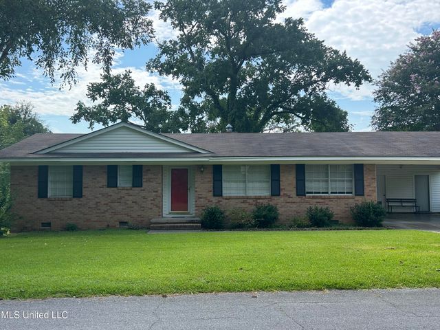 11 Shadow Lane, Natchez, MS 39120