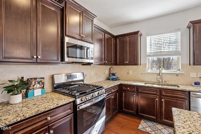 223 Genoa Lane, Clayton, NC 27527