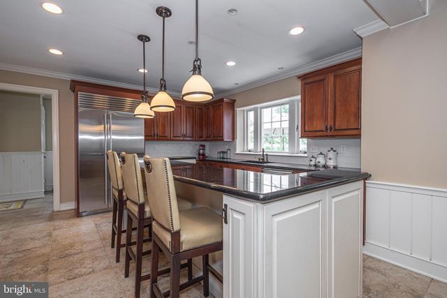 2101 STREET RD, New Hope, PA 18938