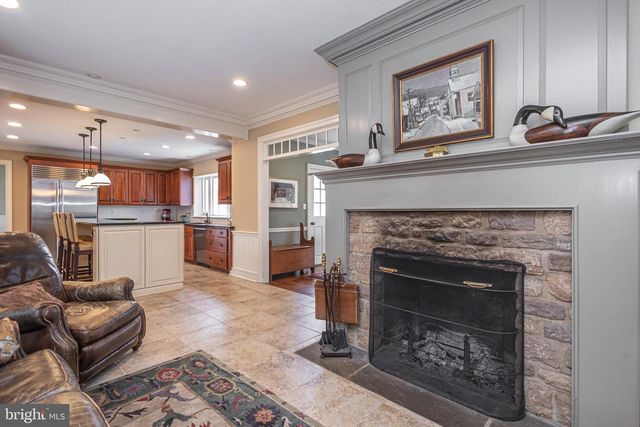 2101 STREET RD, New Hope, PA 18938