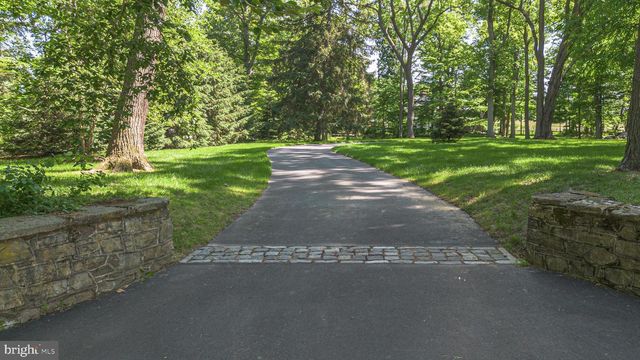 2101 STREET RD, New Hope, PA 18938