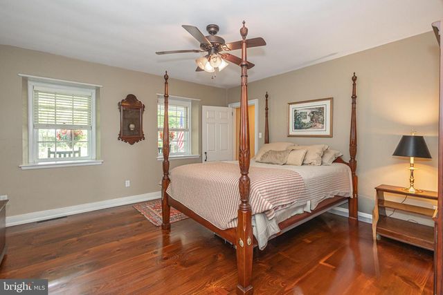 2101 STREET RD, New Hope, PA 18938