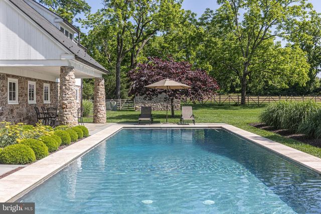 2101 STREET RD, New Hope, PA 18938