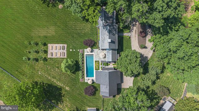 2101 STREET RD, New Hope, PA 18938
