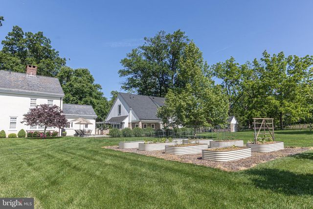 2101 STREET RD, New Hope, PA 18938