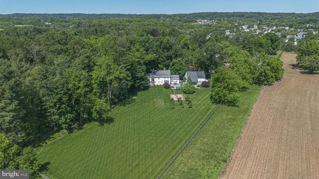 2101 STREET RD, New Hope, PA 18938