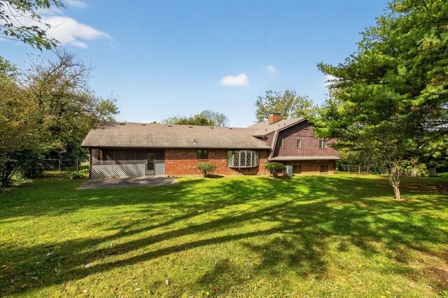 1060 Shakertown Road, Danville, KY 40422