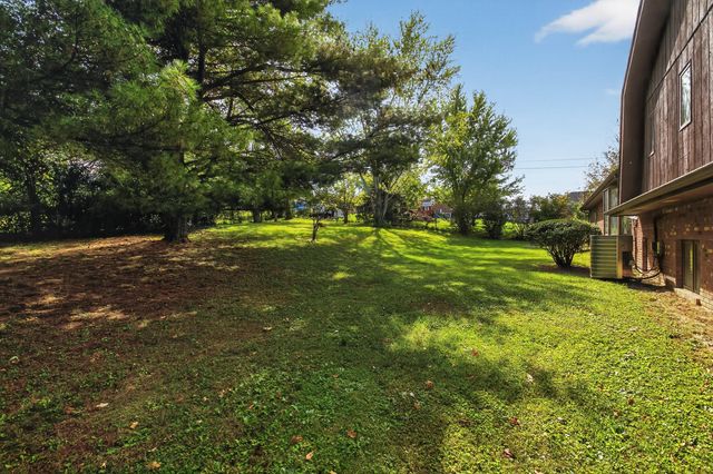 1060 Shakertown Road, Danville, KY 40422