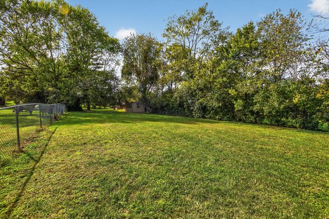 1060 Shakertown Road, Danville, KY 40422