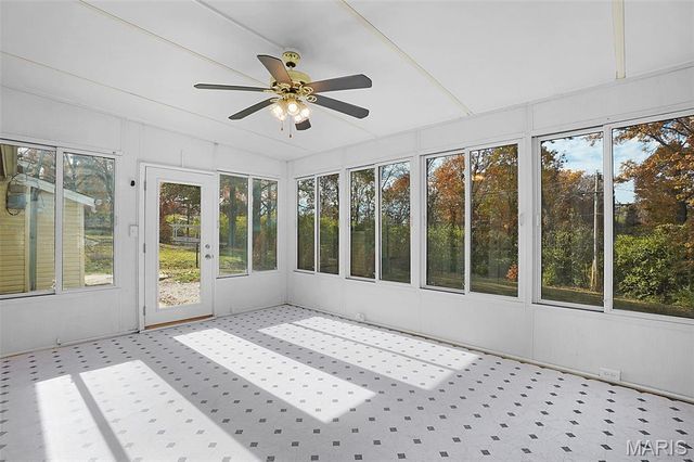 1019 Orchard Lakes Drive, Creve Coeur, MO 63146