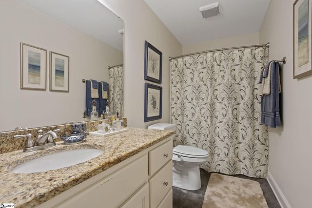 330 War Emblem Drive, Boiling Springs, SC 29316