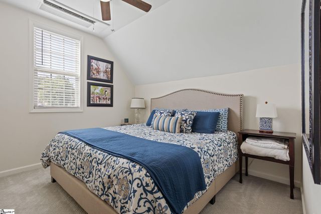 330 War Emblem Drive, Boiling Springs, SC 29316