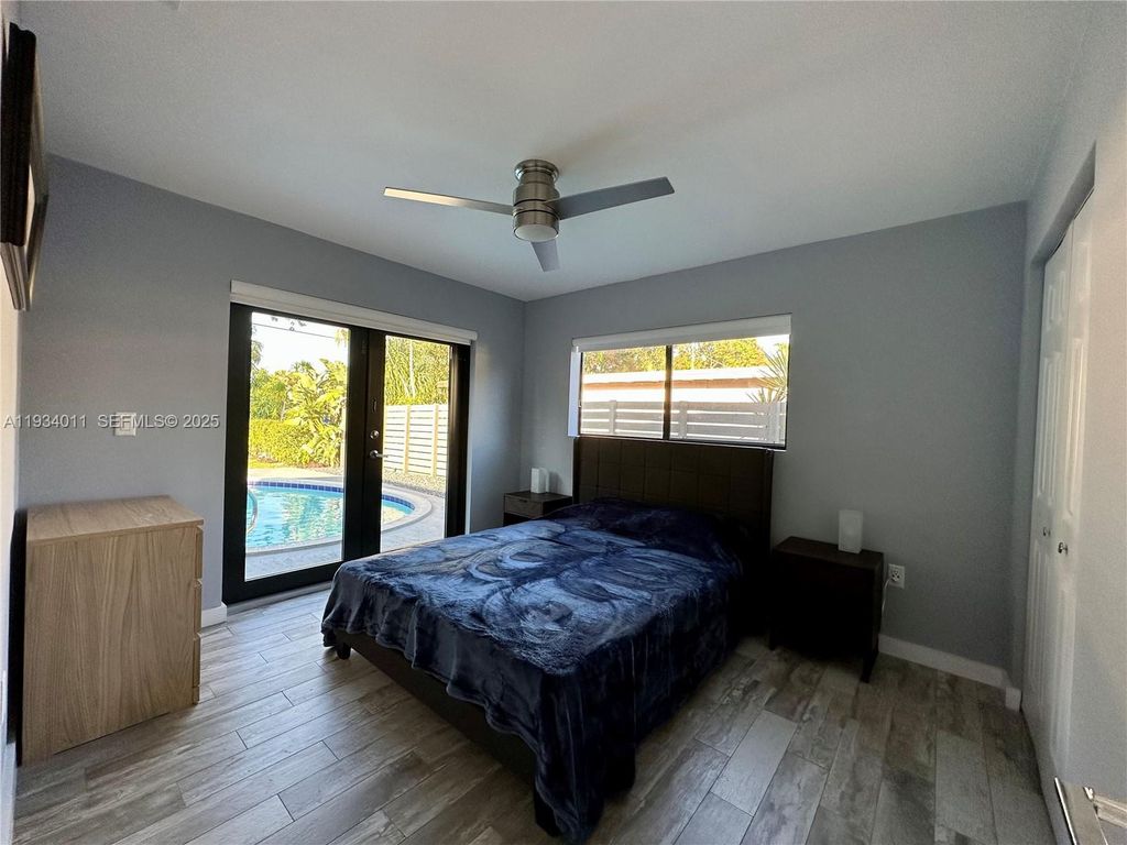 Image 35 of property listing at 513 NW 30th St, Wilton Manors, FL 33311