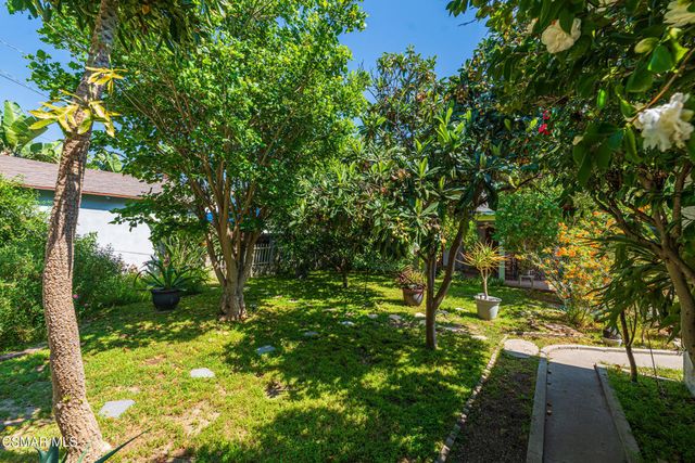 5835 Beck Avenue, North Hollywood, CA 91601